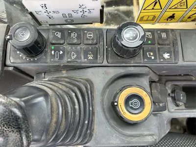 Used 2019 CATERPILLAR 320 Crawler Excavators | Abele Tractor #1342756