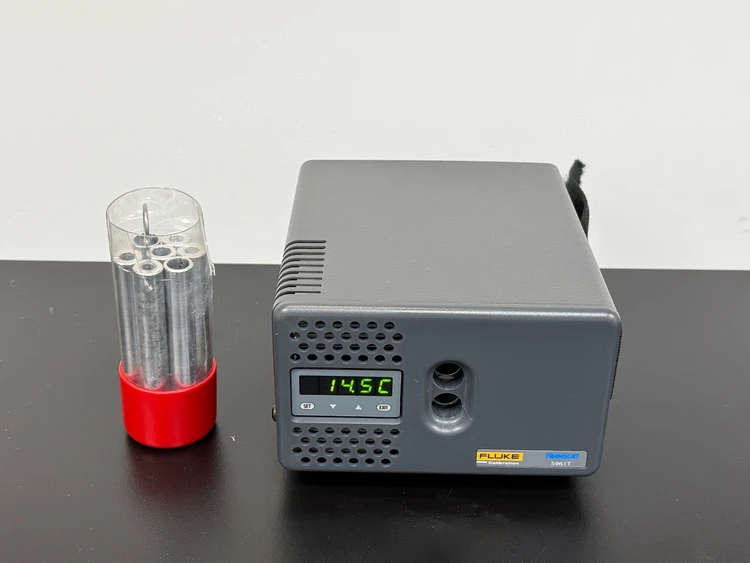 Used Fluke 9102S , Transact 5961T Process Calibrators Missouri US | BioLabTek #1266731