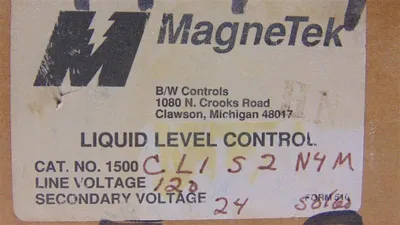 MagneTek 1500-C-L1-S2 Liquid Level Control Relay and Enclosure New NIB