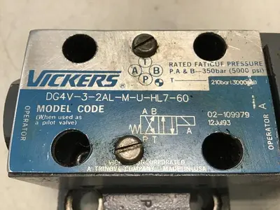 USED VICKERS DG4V-3-2AL-M-U-HL7-60