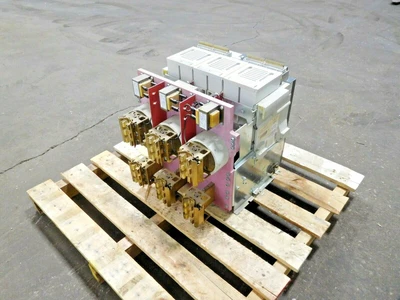 Used Siemens WLF2A308 Circuit Breakers Ohio US | Equipment Recovery Corp. #1330599