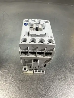 Allen-Bradley 700-CF310 Series A 600V AC. MAX (BIN-1.1.1)