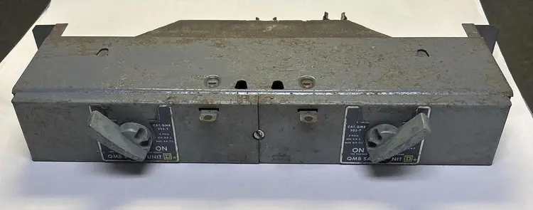 Used SQUARE D QMB303T Miscellaneous Equipment (Electrical & Power) | Surplus Asset Holdings #1188491