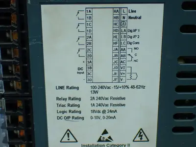 USED EUROTHERM 2408/ZC/VH/RR/XX/D5/RF/XX/YM/XX/ENG