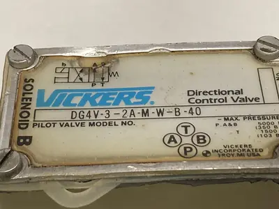 USED VICKERS DG4V-3-2A-M-W-B-40