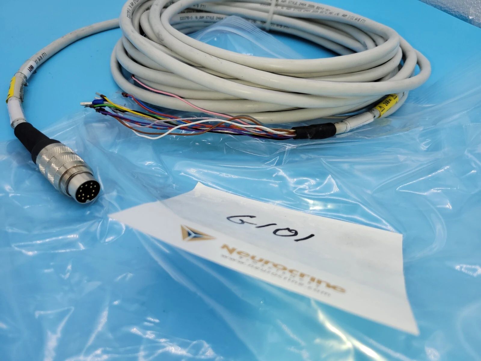 USED FIFE 698-537-210 DATA CABLE