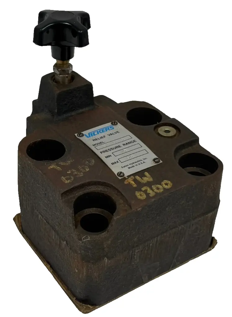 NEW VICKERS F3-CG-10-B-30 RELIEF VALVE 590964 125-1000PSI