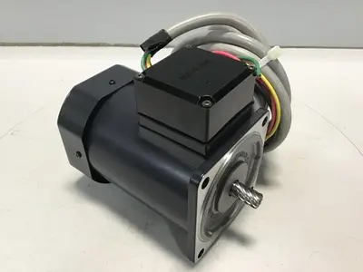 USED ORIENTAL MOTOR 5IK90GU-STF