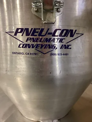 Pneu-Con Plastic Pellet Self-Contained Filter Vacuum Loader