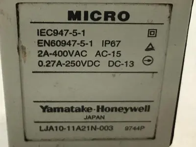 USED YAMATAKE LJA10-11A21N-003