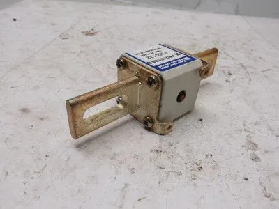 Ferraz Shawmut F300132 700VAC 160A Fuse