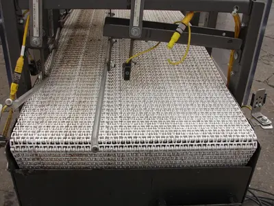 SPC5364  Conveyor Dillin Engineered Systems belt conveyor Polypropylene, 18" wide x  83" long