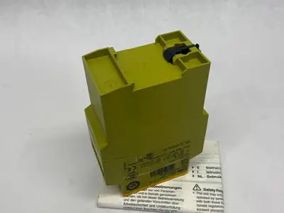 USED PILZ SAFETY RELAY