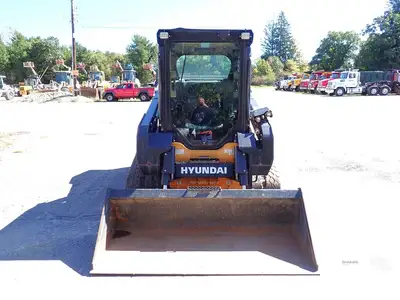 Used 2023 HYUNDAI HT100V Compact Track Loaders Massachusetts US | Brookside Equipment Sales #1494007