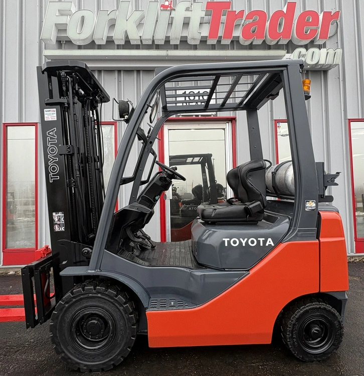 Used 2015 TOYOTA 8FGU15 Misc Forklifts Wisconsin US | Forklifttrader.com #806838