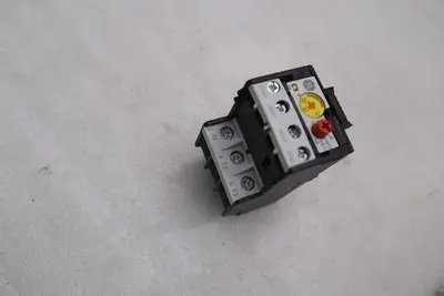 Used _UNKNOWN_ _UNKNOWN_ Relays & Switches Pennsylvania US | Global Equipment International, LLC #1436761