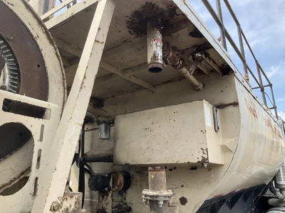 Used 1997 VOLVO WG64T Water Trucks Michigan US | Miedema Asset Management Group #1304692