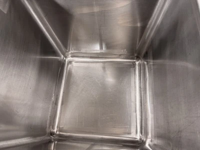 600 Pound SS Dump Buggy with Plastic Lid