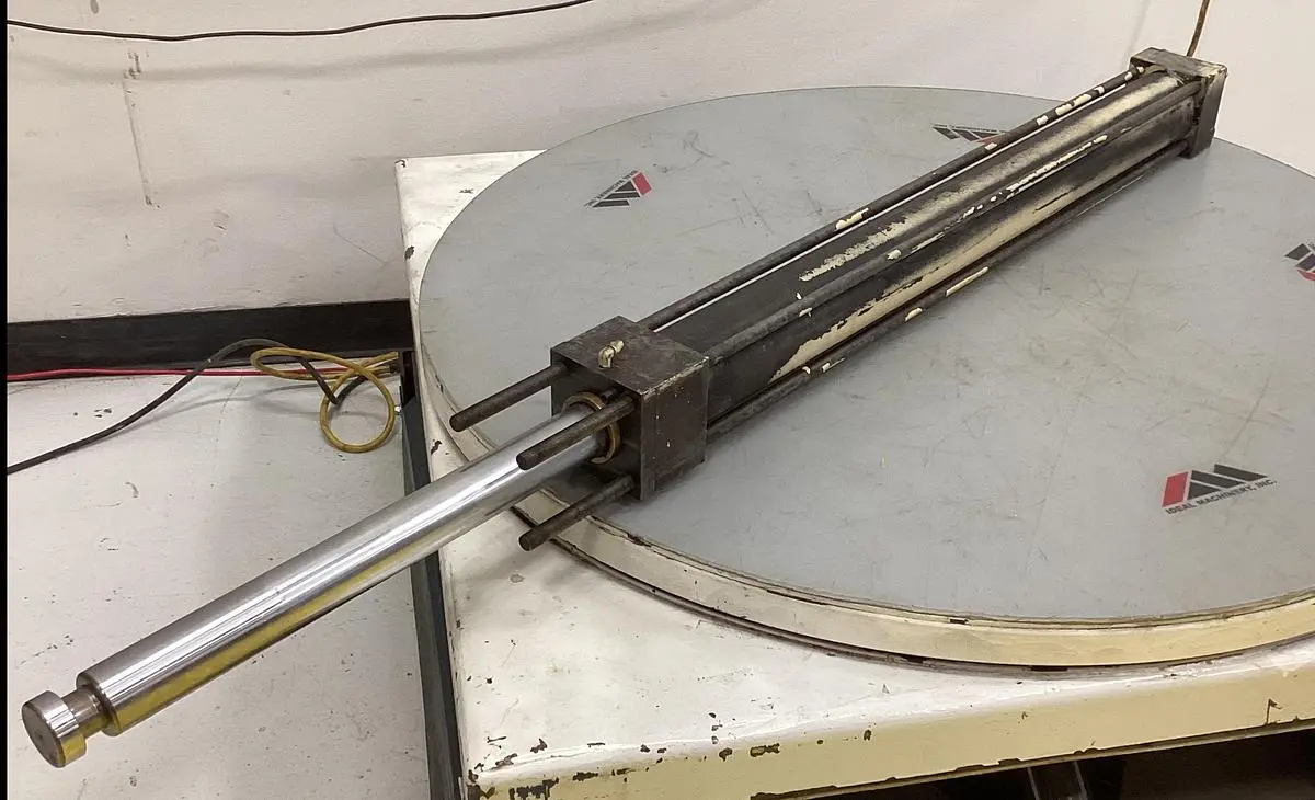 USED HYDRO-LINE N5M-3.25X37.81