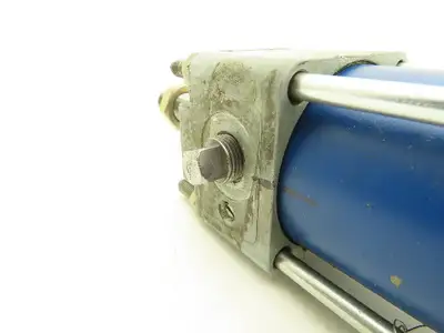 Wabco Westinghouse Pneumatic Air Cylinder 2.5" Bore 1" Stroke Clevis Mount