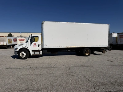 Used 2005 FREIGHTLINER BUSINESS CLASS M2 26' BOX TRUCK Box trucks Ohio US | Miedema Asset Management Group #1709406