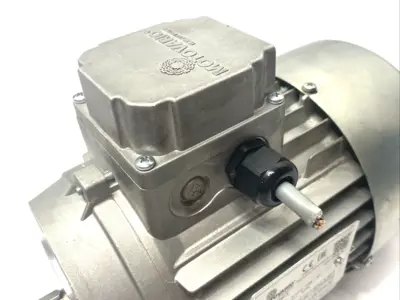 Used Motovario Electric Motor 3-Phase 0,37kW 1450rpm A.C. Motors Michigan US | Maverick Industrial Sales #1392553