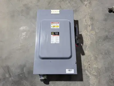 USED SQUARE D CH324N