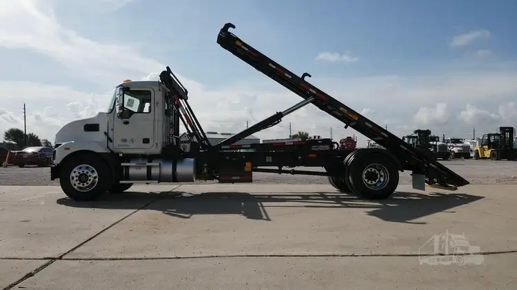 New | in-Stock 2025 MACK MD6 Rolloff Trucks Texas US | Roll Off Truck World #1491867