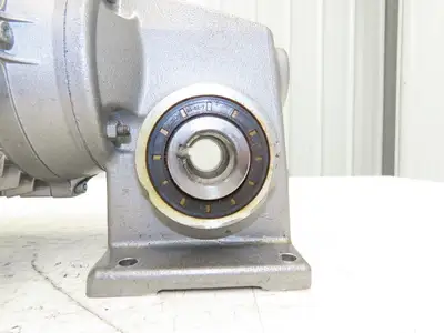 Nord 1SM50AX-80L/4 CUS Gearmotor 5:1 Ratio 330 RPM .75kw 230/460V Hollow Shaft
