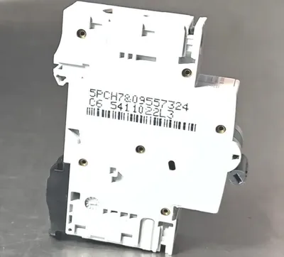 General Electric EP100UL C6 Amp 277VAC (Modular plus). Loc4C25