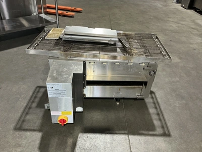 Used OVENTION CONVEYOR C2000-3, 48" ELECTRIC COUNTERTOP CONVEYOR OVEN, 22" WIDE BELT Conveyor Ovens Michigan US | Miedema Asset Management Group #1370163