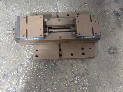 USED KURT SCD600