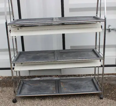 Floralight 48S2, Plant Table & Fluorescent Grow Lights