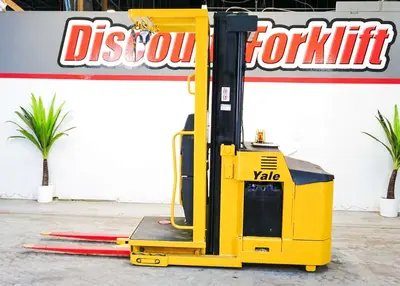 USED 2019 YALE OS030EF