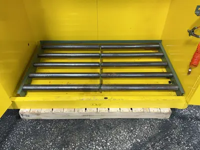 Used JUSTRITE _UNKNOWN_ Cabinets Ohio US | HGR 24 #1343695