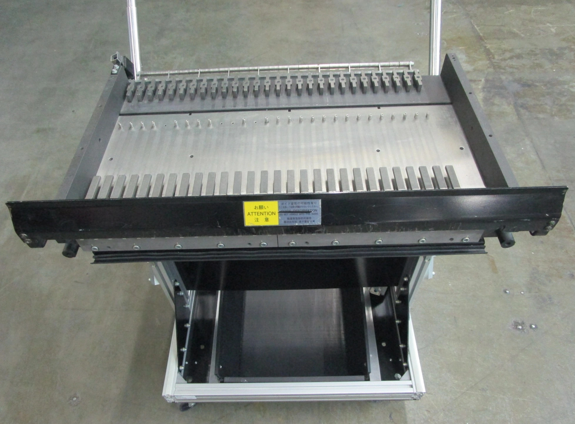USED PANASONIC CM402/602 GANG CHANGE TYPE FEEDER CART (KXFX036PA00