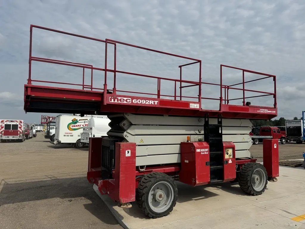 Used 2018 MEC 6092RT MAN LIFT Scissor Lifters Minnesota US | Carco Truck & Equipment #1514196