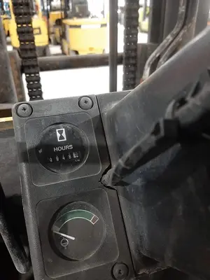 USED YALE GLC135 – 13500 LB. PROPANE FORKLIFT