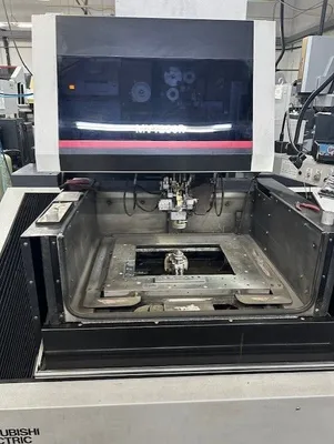 2015 MITSUBISHI EDM MV1200-R ADVANCE PLUS Wire EDM | Advanced Capital Equipment (4)