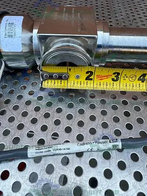 USED ENDRESS+HAUSER OUSAF44-B1A1 UV ABSORPTION SENSOR W/OUA260-AA1E07B1A3A PHOTOMETER
