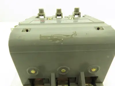 Furnas 40HP32AF Contactor Motor Starter 3Ph 600v 50Hp Ser A Coil 120v Size 3 90A