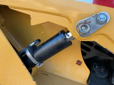 Used 2013 CATERPILLAR 257B3 Compact Track Loaders Michigan US | Miedema Asset Management Group #1579205