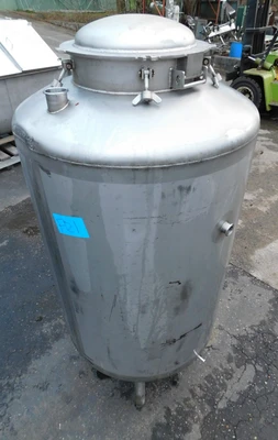 USED 200 GALLON TANK 200 GALLON