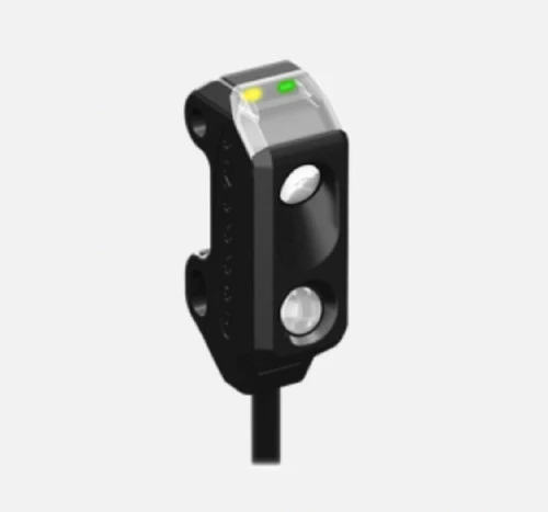 Banner VS1AP5CV10 56494 VS1 Convergent Sensor, Focal Point 10 mm, Input 12 to 24 [New]