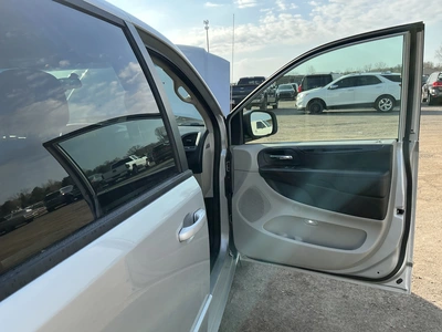 USED 2012 DODGE GRAND CARAVAN