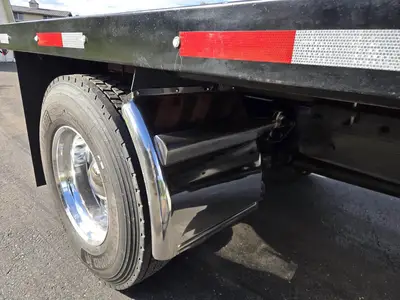 USED 2014 KENWORTH T370