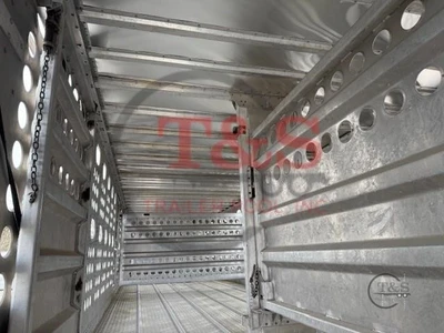 Used 2018 MERRITT _UNKNOWN_ Livestock Trailers Illinois US | T&S Trailer Pool #1509378