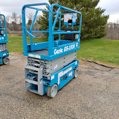 USED 2017 Genie GS-1930