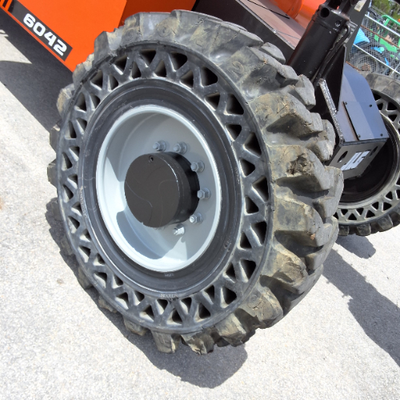 USED 2017 Skytrak 6042