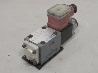 NEW REXROTH 4WE6D53/AG24N9Z5L